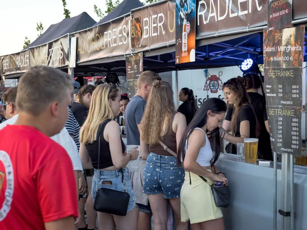Tream im Jahnstadion Regensburg, Bild 41 von 80
