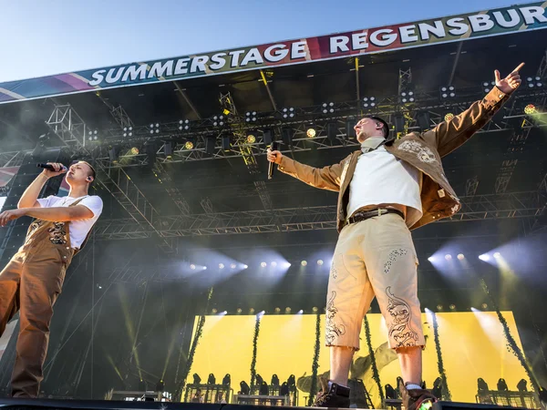 Tream im Jahnstadion Regensburg, Bild 30 von 80