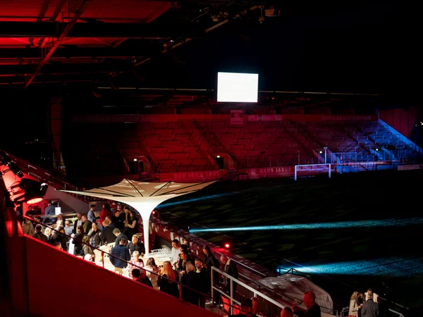 Impressionen im Jahnstadion Regensburg, Bild 3 von 20
